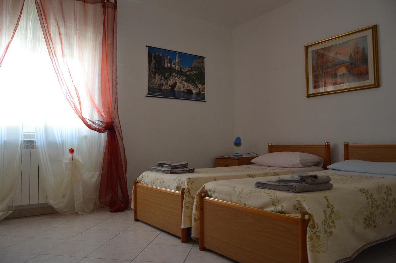Bed and Breakfast Pietro & Graziella à Sorgono Extérieur photo